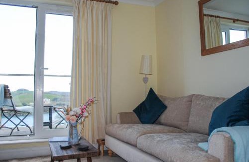 Salcombe House | 4 Lyndhurst