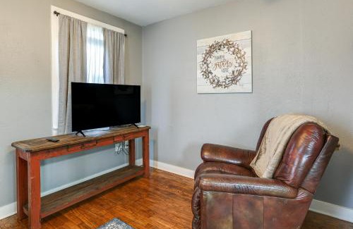 Port Allen Apartment | 4 Mi to Baton Rouge Charming Duplex Apartment