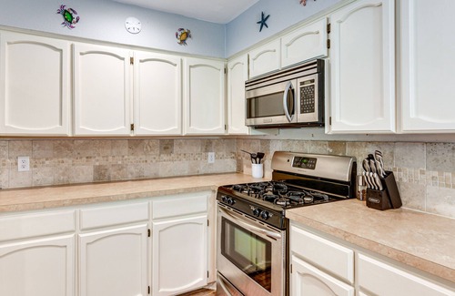Rockport House | 4 Mi to Beach: Gem w/Private Pool in Rockport