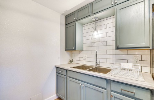 Pueblo Cottage | 4 Mi to Dtwn: Cozy Home in Pueblo