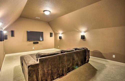 Flower Mound House | 4 Mi to Grapevine Lake Texas Home with Media Room