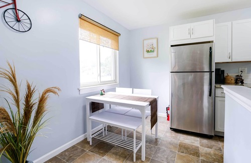 Mitchell Cottage | 4 Mi to Michigan Stadium: Cozy Home w/Fire Pit!