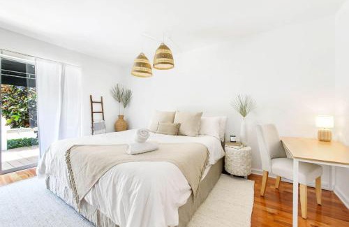 Hendricks and Venice Isles House | 4 min to FTL Beach I Waterfront I Kayaks I Patio