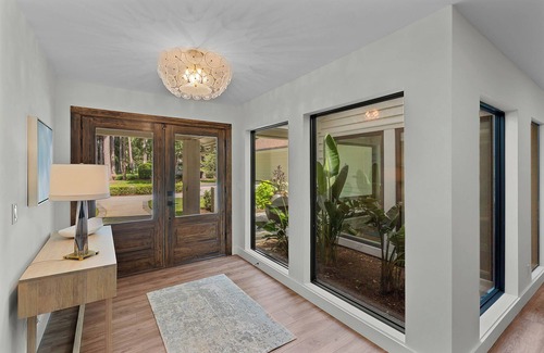 Palm Valley House | 4 minute drive to TPC Sawgrass!