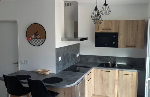 Ribes House | 4-person gite with swimming pool