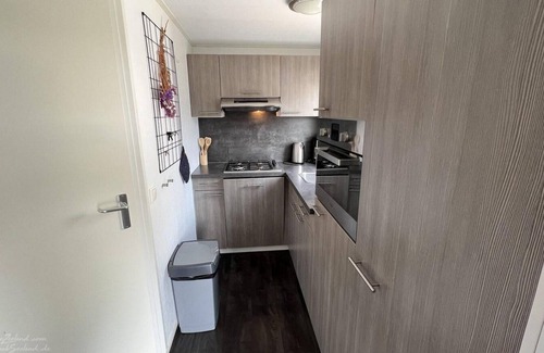 Oostkapelle House | 4-person holiday chalet at family camping in Oostkapelle at 1500 meters from the beach