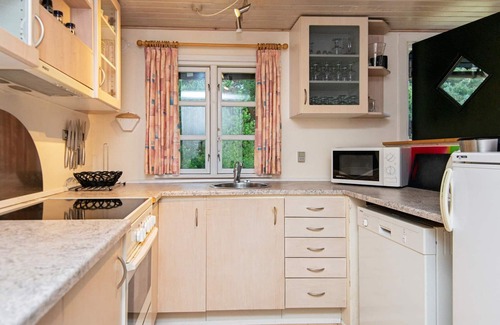 Sondervig House | 4 Person Holiday Home in Ringkobing