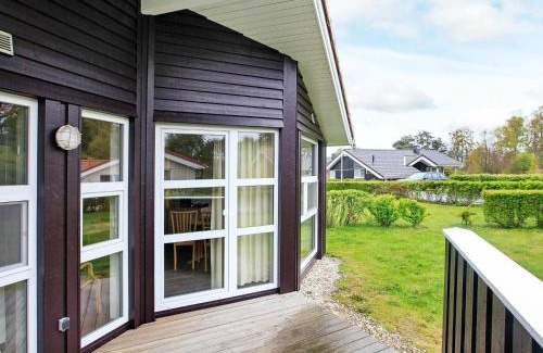 Lensterstrand House | 4 person holiday home in GROEMITZ