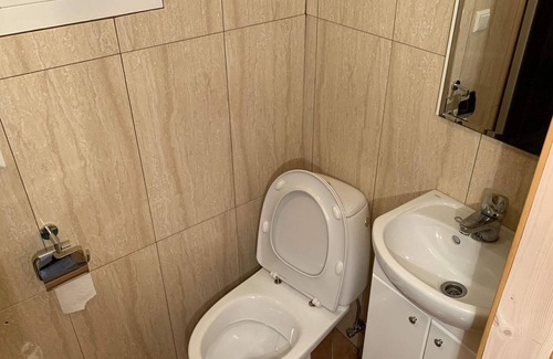 Etne House | 4 person holiday home in SKÅNEVIK
