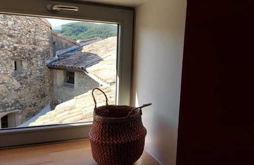 Sauzet House | 4-person house, perched village in Drôme Provençale.