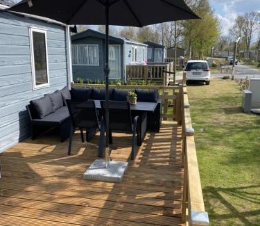 Lauwersoog Ski Chalet | 4 persoons chalet HZ 21