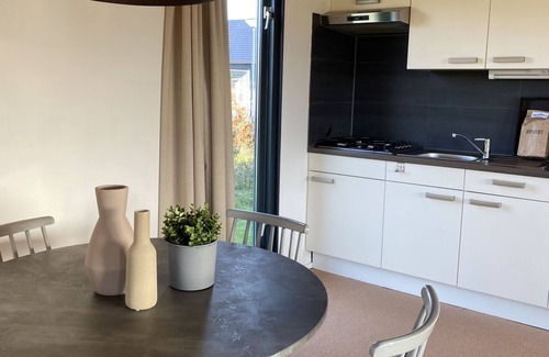 De Veenhoop House | 4-persoons Doutzen by Interhome