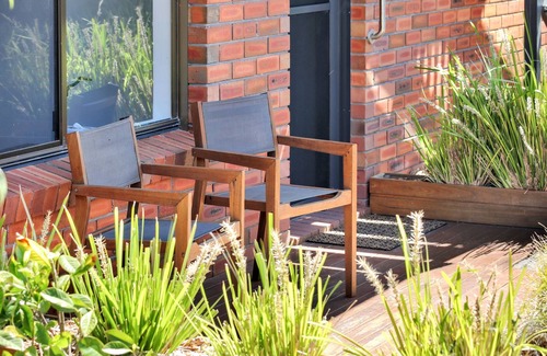 Merimbula Apartment | 4 Points of view - 1 Bedroom Apartment 2+ nights