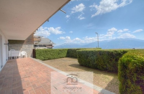 Anzere House | 4-room flat (max 6 pers.) in the centre, with view on the Valaisan Alps. Shops nearby, easy access,