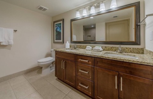North Scottsdale Hotel | 4 Spacious Villas with Full Kitchen & Balcony l Splash Pool & Resort Amenities