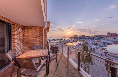 Muritz Apartment | 4-star vacation apartment Hafenblick with a view of the Müritz