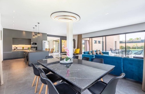 Menara Villa | 4 suites exlusive villa with private pool.