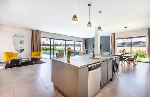 Menara Villa | 4 suites exlusive villa with private pool.