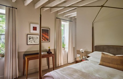 Fishtown Hotel | 4 Suites in Philadelphia – Urban Comfort with Walkable Access to the City