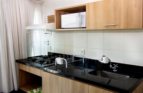 Jacarepagua Apartment | 4 Summer Stay Flat (wifi, garage and kitchen)
