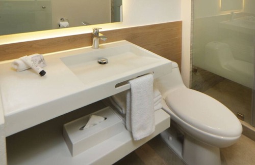 Providencia Hotel | 4 Tranquil Rooms - Upscale Area Near Cafés, Shops, and Colomos Park
