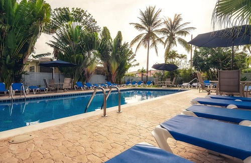 St. Lawrence Gap Apartment | 4 Upscale Units Close to Harrison's Cave Eco-Adventure Park! FREE Parking, Pool