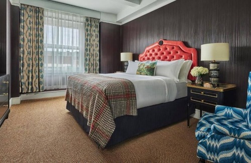 Downtown House | 4 x Premiere Suite at Graduate Providence Formerly Providence Biltmore