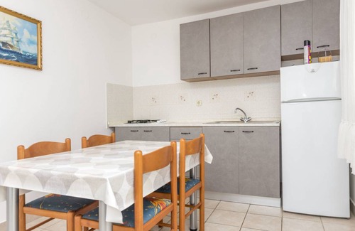 Rogoznica Apartment | 40 m² Apartment ∙ 2 bedrooms ∙ 4 guests