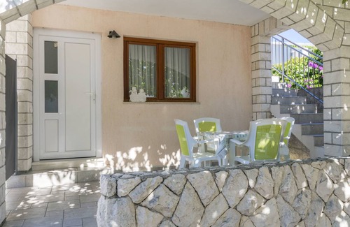 Rogoznica Apartment | 40 m² Apartment ∙ 2 bedrooms ∙ 4 guests
