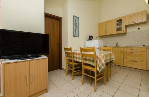 Primosten Burnji Apartment | 40 m² Apartment ∙ 1 bedroom ∙ 4 guests