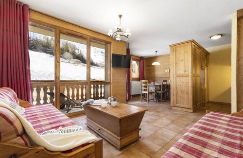 Lanslevillard Apartment | 40 m² Apartment ∙ 1 bedroom ∙ 5 guests