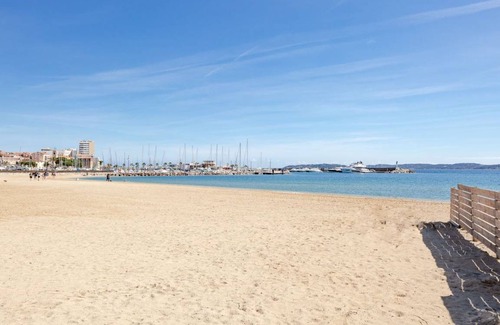 Sainte-Maxime Apartment | 40 m² Apartment ∙ 1 bedroom ∙ 3 guests