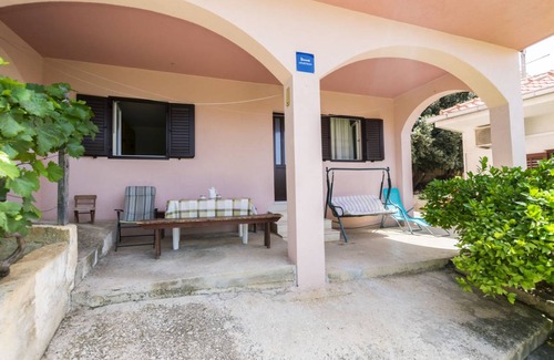 Stanici Apartment | 40 m² Apartment ∙ 1 bedroom ∙ 4 guests