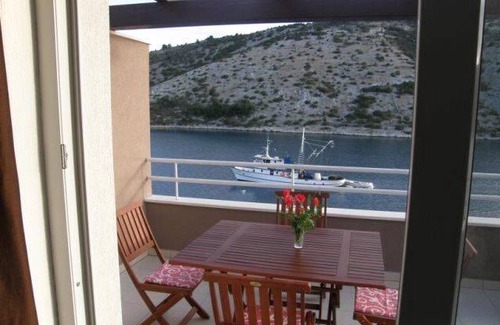 Vinisce Apartment | 40 m² Apartment ∙ 1 bedroom ∙ 4 guests