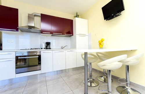 Rogoznica Apartment | 40 m² Apartment ∙ 1 bedroom ∙ 4 guests