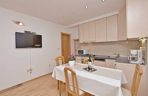 Omis Apartment | 40 m² Apartment ∙ 2 bedrooms ∙ 4 guests