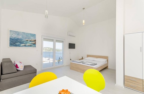 Razanj Apartment | 40 m² Apartment ∙ 2 guests