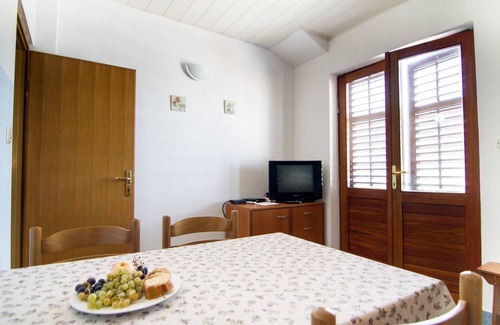 Stomorska Apartment | 40 m² Apartment ∙ 2 bedrooms ∙ 5 guests