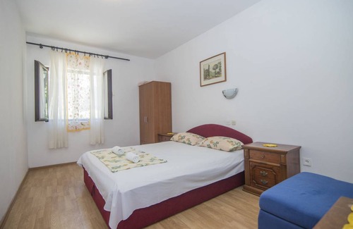 Ivan Dolac Apartment | 40 m² Apartment ∙ 2 bedrooms ∙ 4 guests