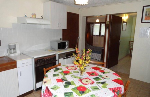 Frayssinet-le-Gelat Hotel | 40 m² Hotel ∙ 1 bedroom ∙ 4 guests