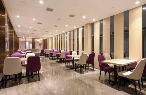 Optics Valley Hotel | 40 m² Hotel ∙ 2 guests