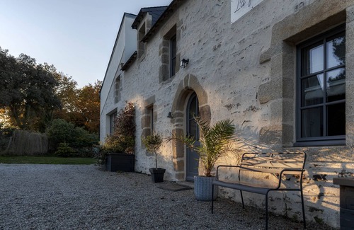 Sarzeau Cottage | 400 m from the sea and Duer beach (Golfe du Morbihan) Magnificent Longère (traditional farmhouse)
