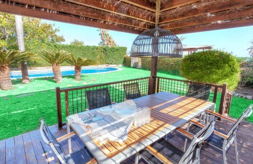 L Almadrava House | 400 m² House ∙ 4 bedrooms ∙ 8 guests