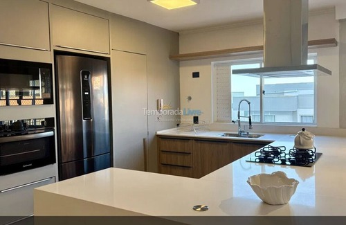 Itapema Apartment | 401 Renovated beachfront apartment with 4 bedrooms