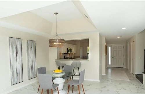 Isles of Capri House | 403 La Peninsula Blvd. - ISLES OF CAPRI - FLORIDA