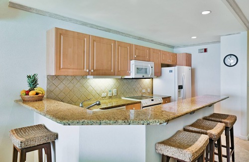 Oistins Condo | #403 Oceanview beachfront Maxwell Beach Villas