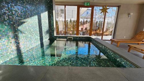 Zakopane Apartment | 405 Apartament Zakopiański z tarasem Sauna & Jacuzzi & Siłownia & Plac Zabaw
