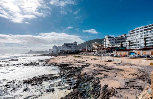 Sea Point Apartment | 407 The Cosmopolitan