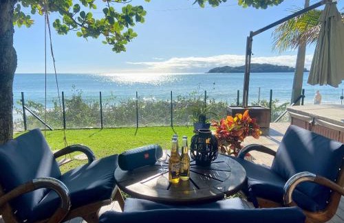 Centro House | 415 - Casa frente mar para alugar Bombinhas com 4 suítes