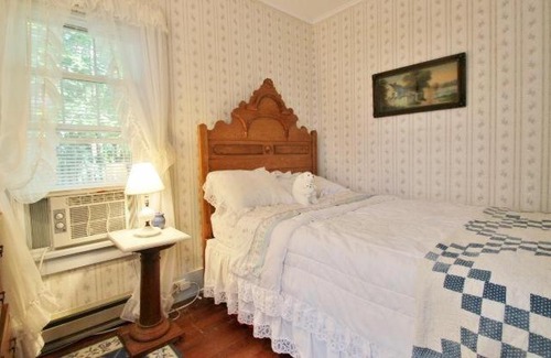 Chautauqua House | 42 Forest Lane home
